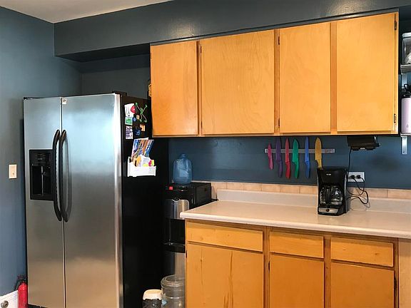 5th image of 1223 W Avenue J11