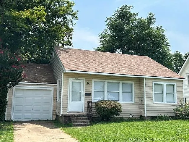 215 S Sandusky Ave