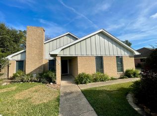 870 Fenway Park, Beaumont, TX 77706