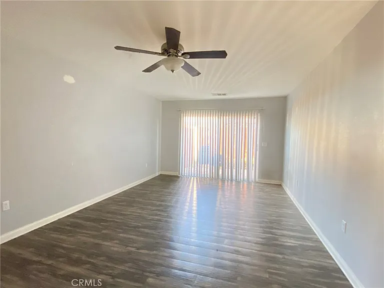 1265 Olive Tree Ln #C — Photo 4