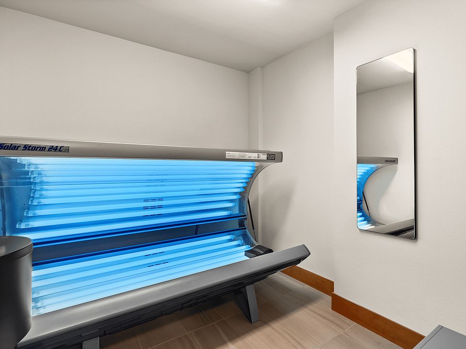 Tanning Suite