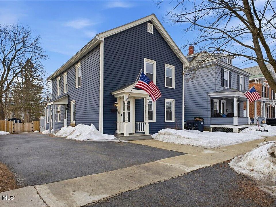 1st image of 33 Fulton Street