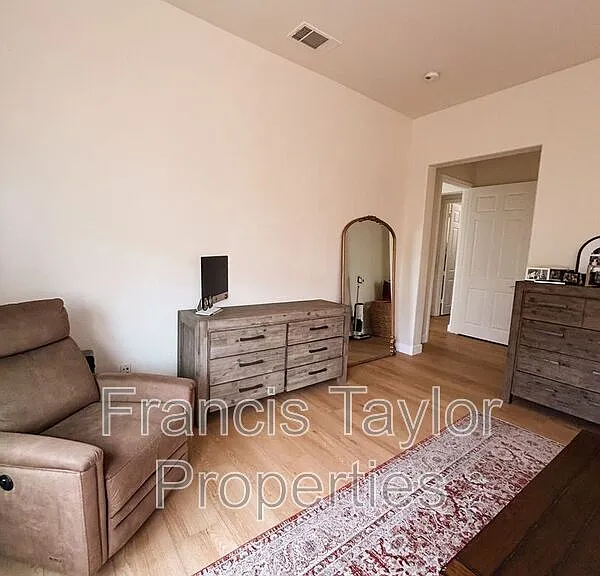 27027 Sunningdale Way — Photo 13