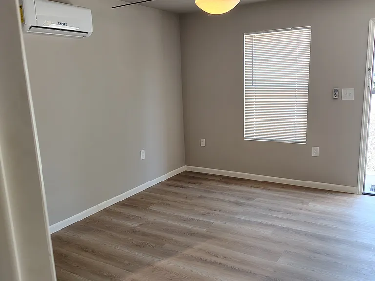 2401 Fairmont Ave #1 — Photo 6