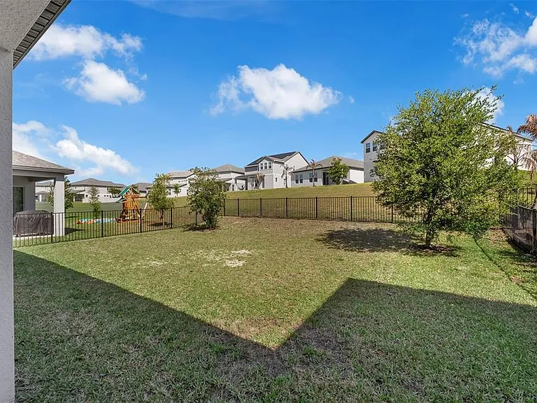 5138 Citrus Leaf Blvd — Photo 43
