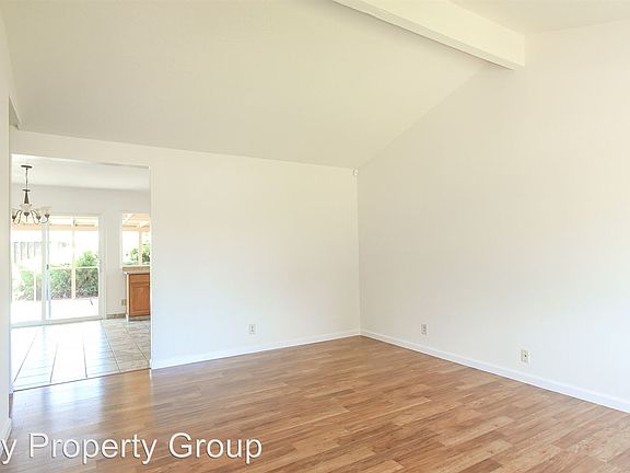 4th image of 1728 Goldentree Dr