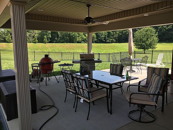 3rd image of 4174 Hayden Park Dr