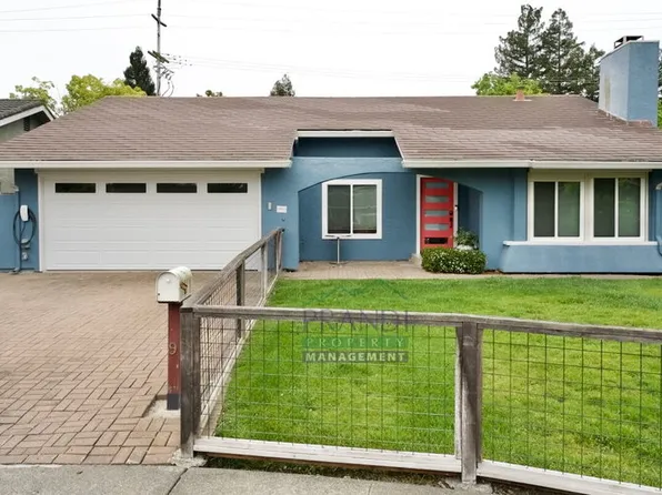 9 Quince Ct, Novato, CA 94947