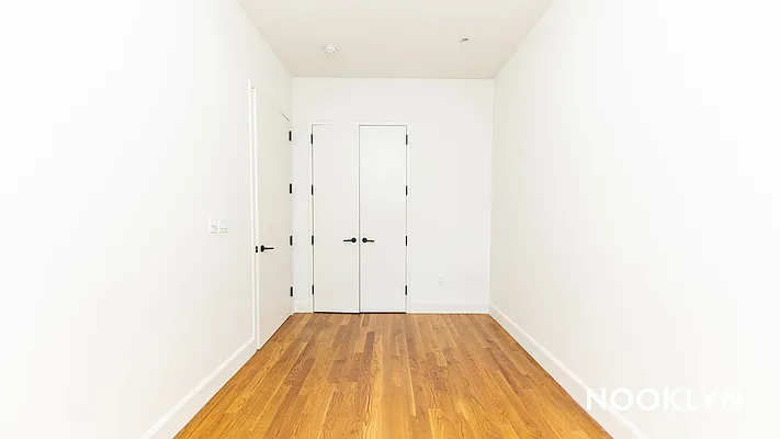 Rented by Nooklyn NYC LLC | media 89