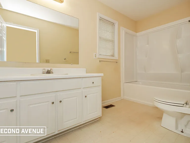 430 Eagles Nest Cir — Photo 7