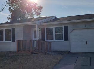 5 Caribou Dr, Whiting, NJ 08759