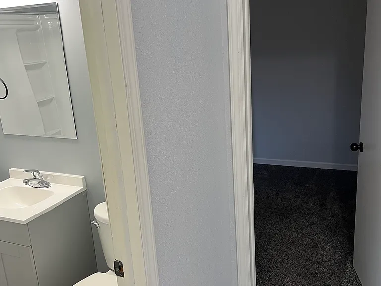 315 Anita Dr — Photo 10