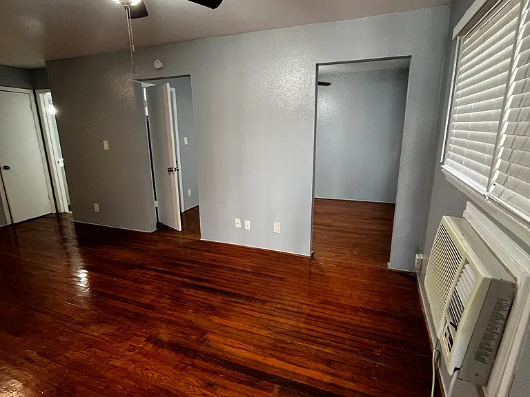1606 Welch St #5 — Photo 3