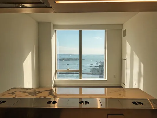 Rented by Lin Pan Realty Group LLC | media 11