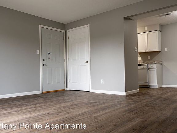 2nd image of 1508 W Tiffany Dr APT 2A