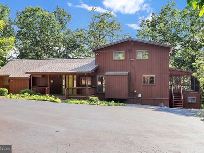 986 Walden Rd, Hedgesville, WV 25427