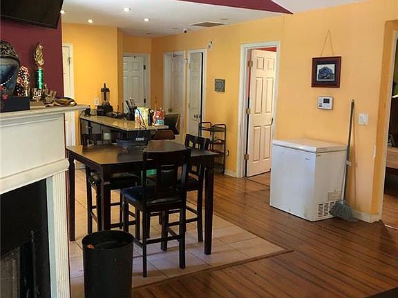 2nd image of 4064 Blanton Ave SW