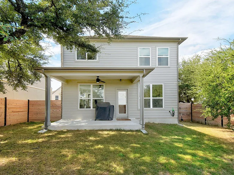 16601 Sydney Carol Ln — Photo 6