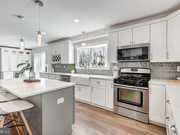 5th image of 1955 Polaris Rd