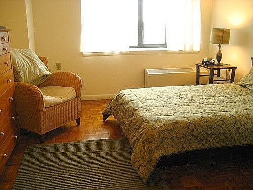2nd image of 551 Observer Hwy APT 14C