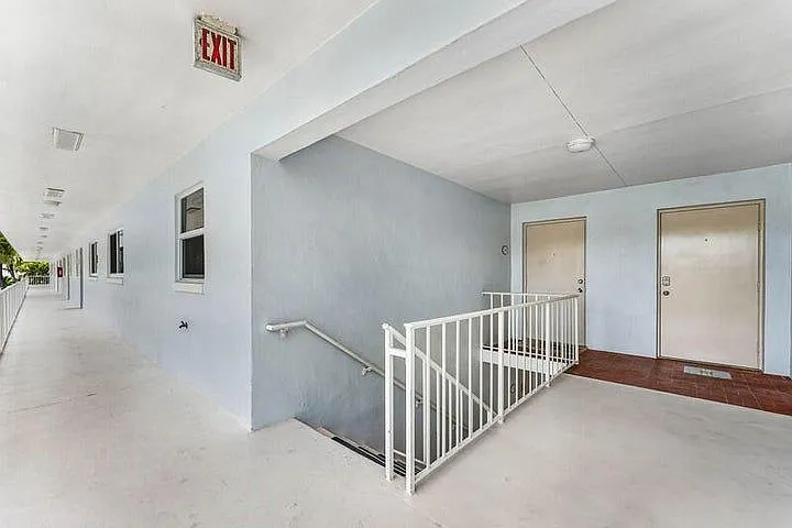 2 bed, 2.0 bath, 931 sqft, $2,550 — Photo 4