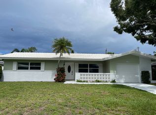 1395 Ambassador Dr, Clearwater, FL 33764
