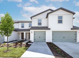 1699 Wynford Cir, Tavares, FL 32778