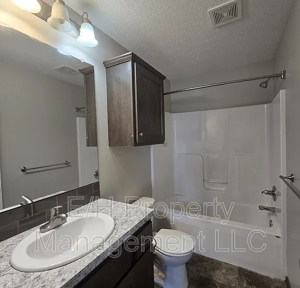 5903 N Millsboro St — Photo 14