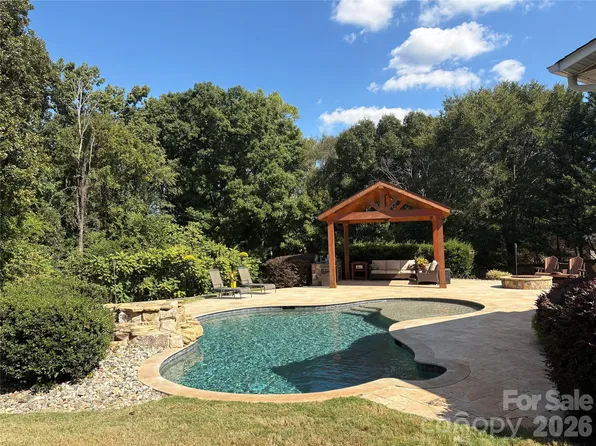 900 Saddle Ridge Rd, Fort Mill, SC 29708