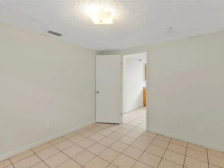 2788 41st Ave N #A-B — Photo 16