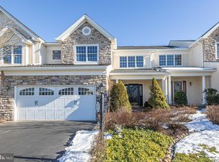 282 Sydney Rd, Holland, PA 18966