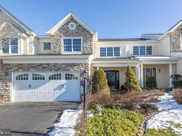 282 Sydney Rd, Holland, PA 18966