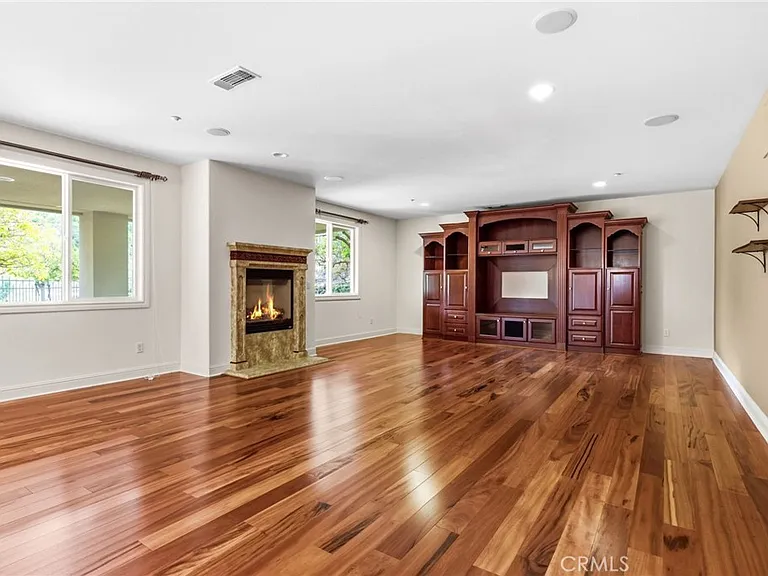 309 Whitcliff Ct — Photo 36