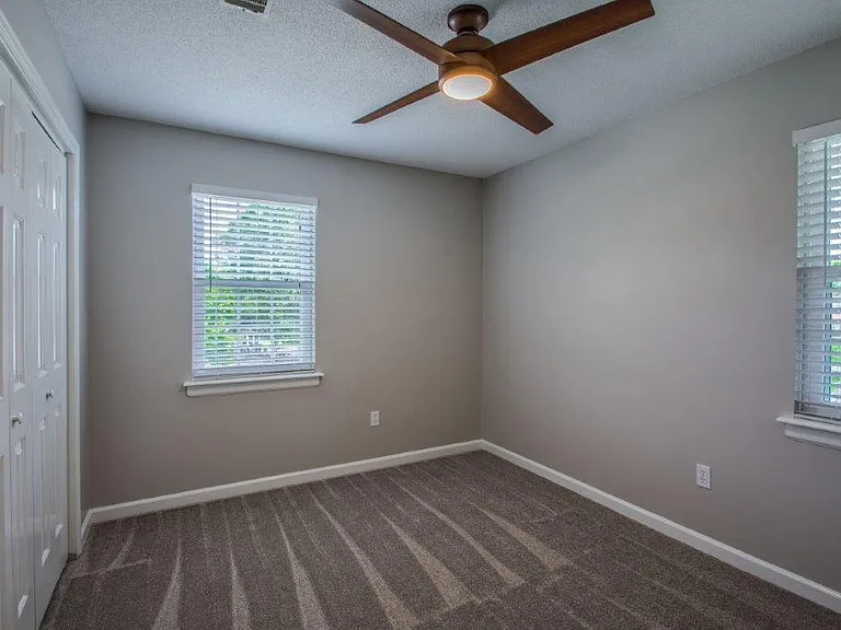 124 Moss Creek Dr — Photo 25