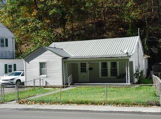 353 Stewart St, Welch, WV 24801