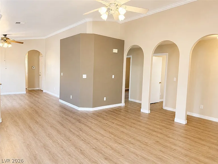 4608 Julesburg Dr — Photo 6
