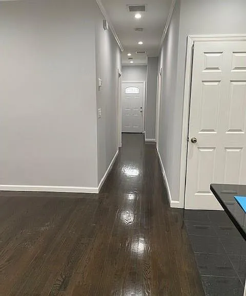 4 Newfield St #1 — Photo 16