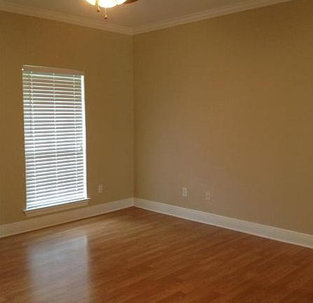 4th image of 307 Penns Chapel Ln