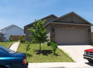 766 Bristol Cv, Springdale, AR 72764