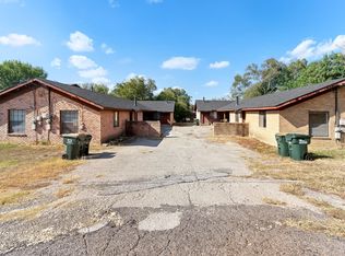 1118 Hazelton St, San Marcos, TX 78666