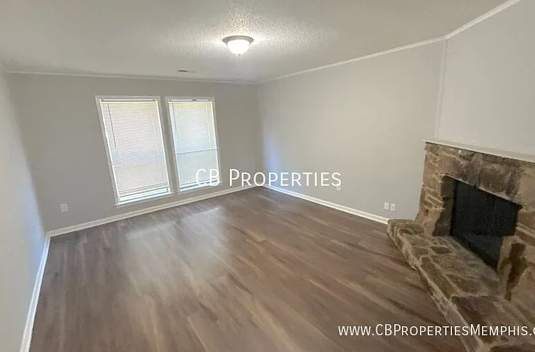 3136 Sycamore View Rd — Photo 7