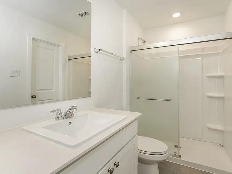 201 Sycamore Pl — Photo 11