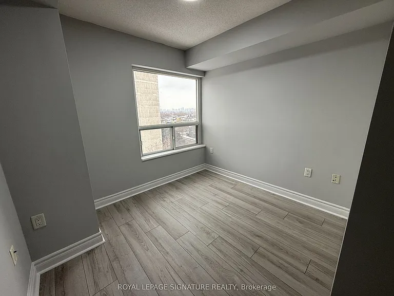 2 Neptune Dr #605 — Photo 8