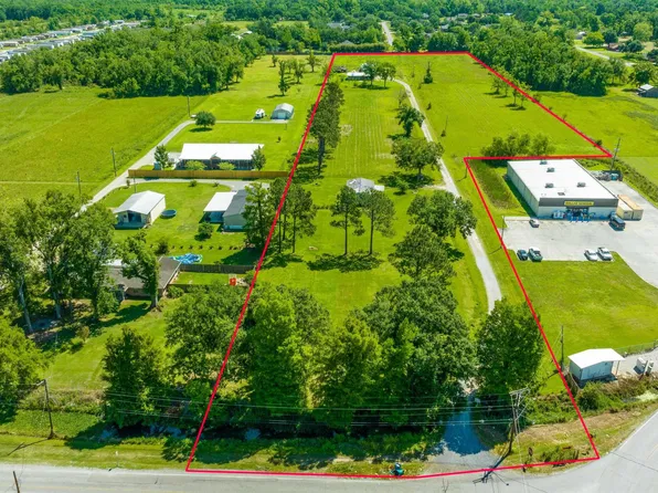135 Mathilde Ln, Gray, LA 70359