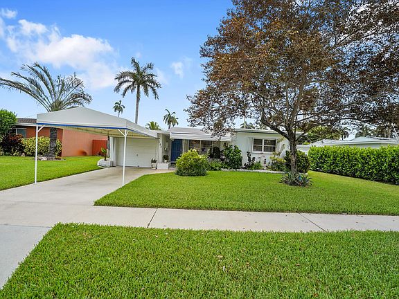 5th image of 707 N 32nd Avenue