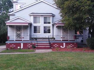 19003 Chagrin Blvd, Shaker Heights, OH