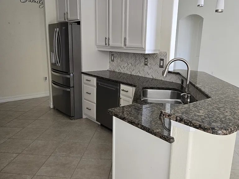 25080 Divot Dr — Photo 7
