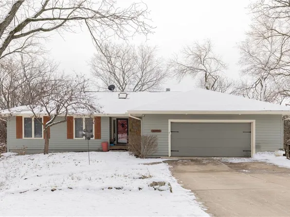 20905 W 69th Ter, Shawnee, KS 66218