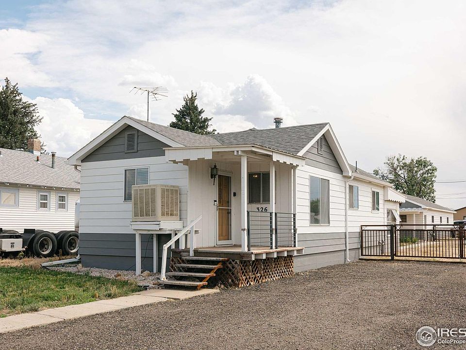 1st image of 326 3rd Ave