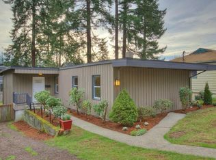 2720 Orchard St W, Fircrest, WA 98466